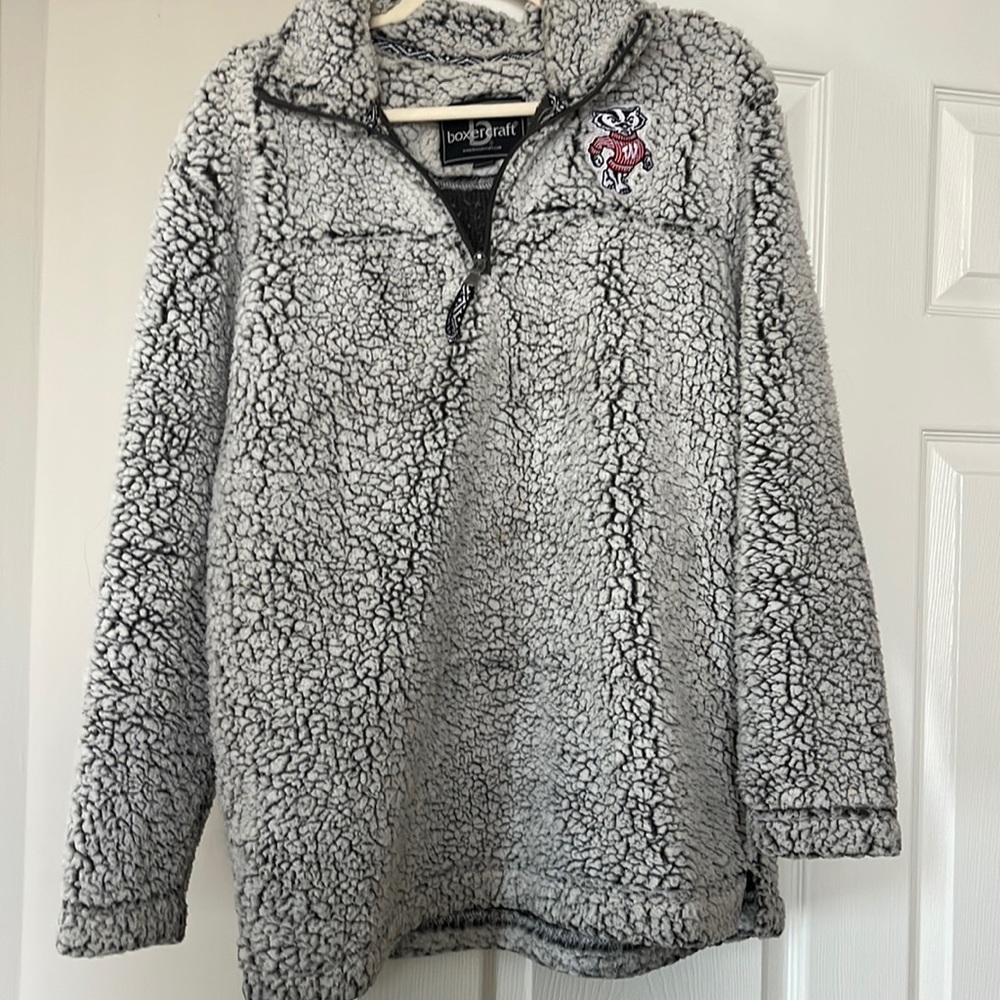 Wisconsin Sherpa 1/4 zip sweatshirt, large
